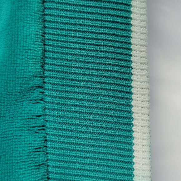 Vintage Teal Quilted Velour Jacket 💘 - Picture 4 of 5